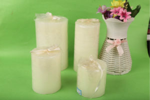 Aoyin Ivory Pillar Candle